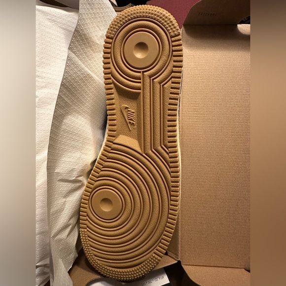 Nike Air Force 1 ‘07 LX Summit White/Black-Muslin Size 10 Women’s Size 8.5 Men’s - Picture 4 of 4